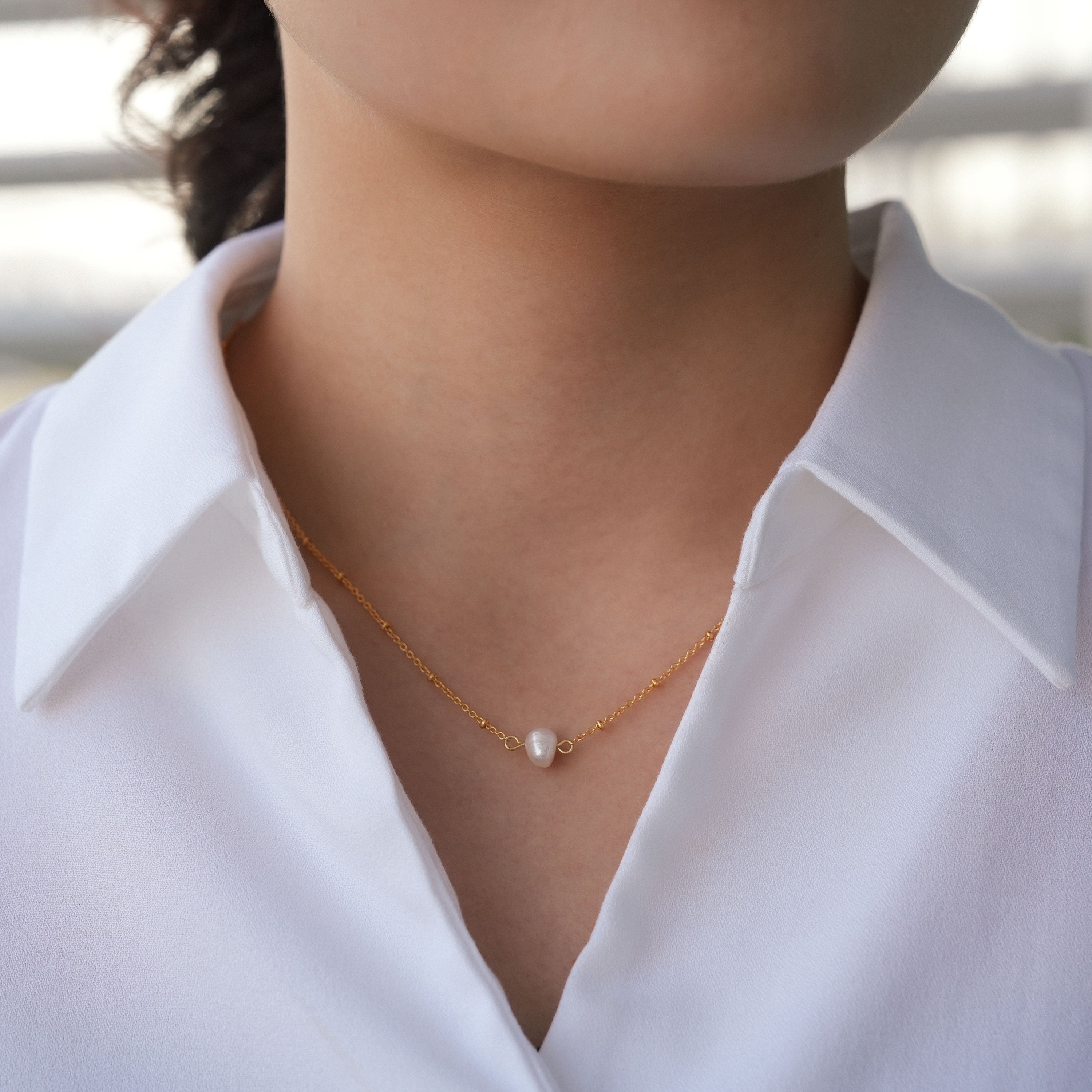 Natural Pearl - Necklace with Stories