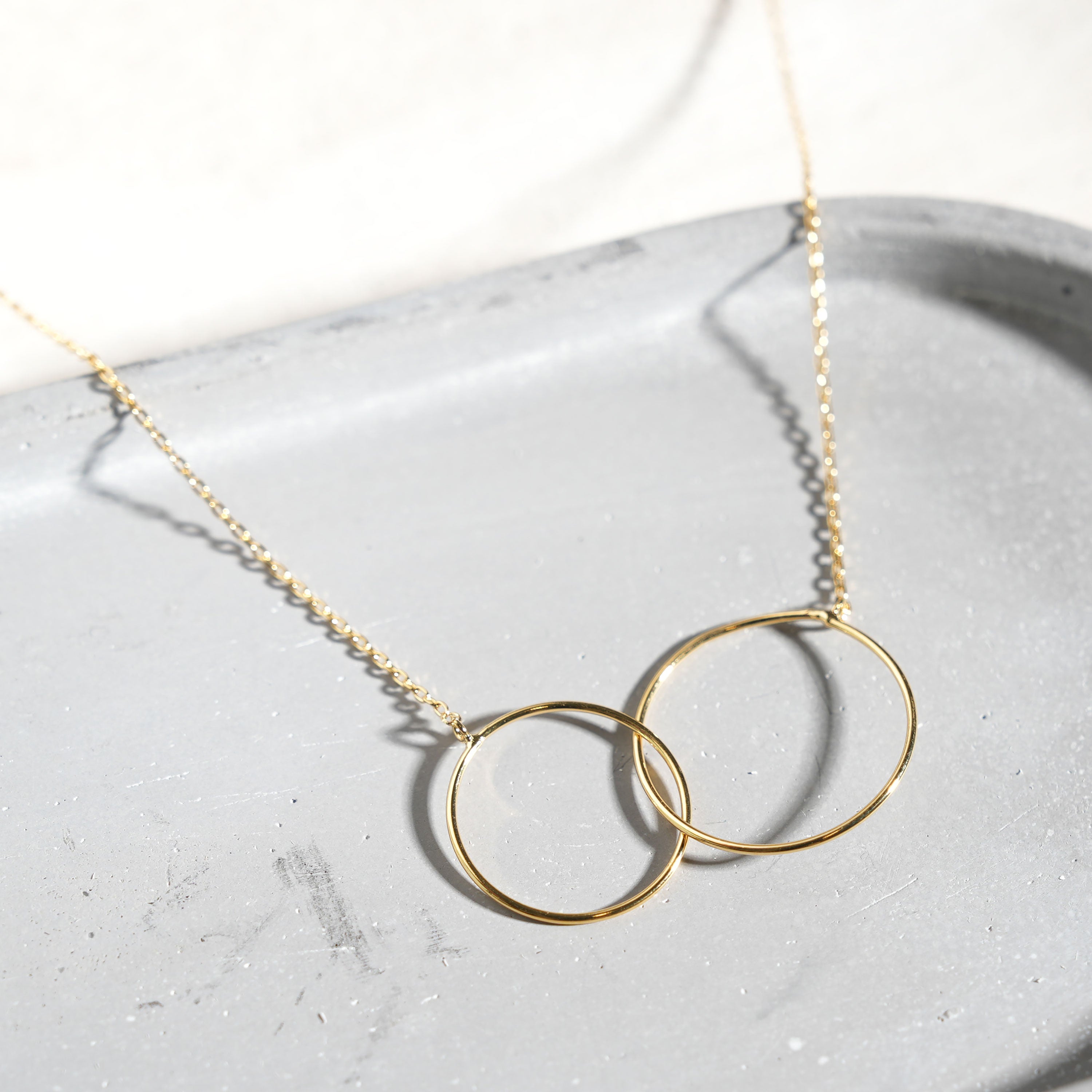 Mom and Daughter - Necklace with Stories
