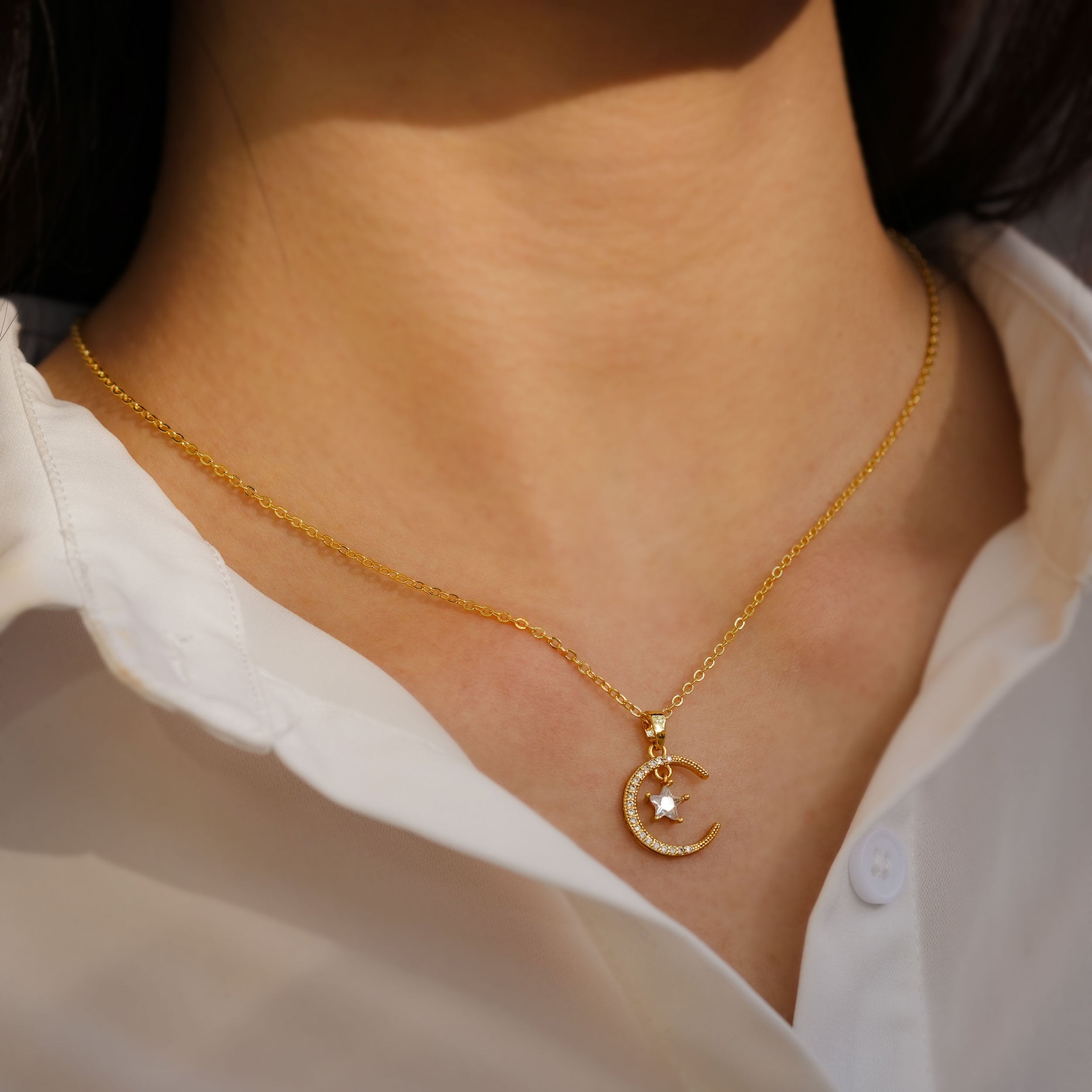 Lune Étoile Necklace