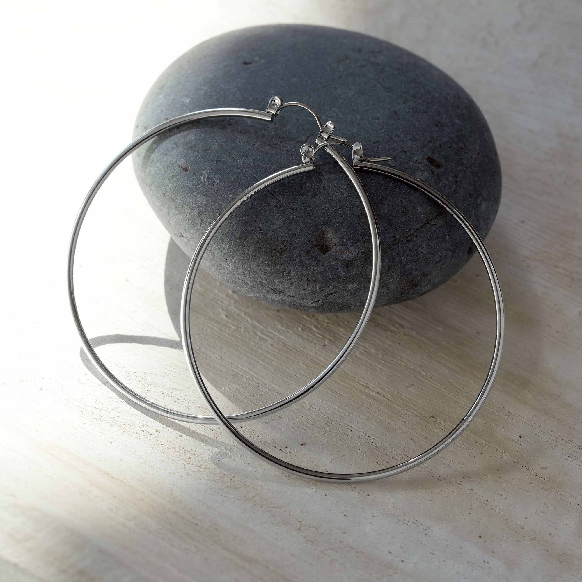 The Simple Hoop Earrings